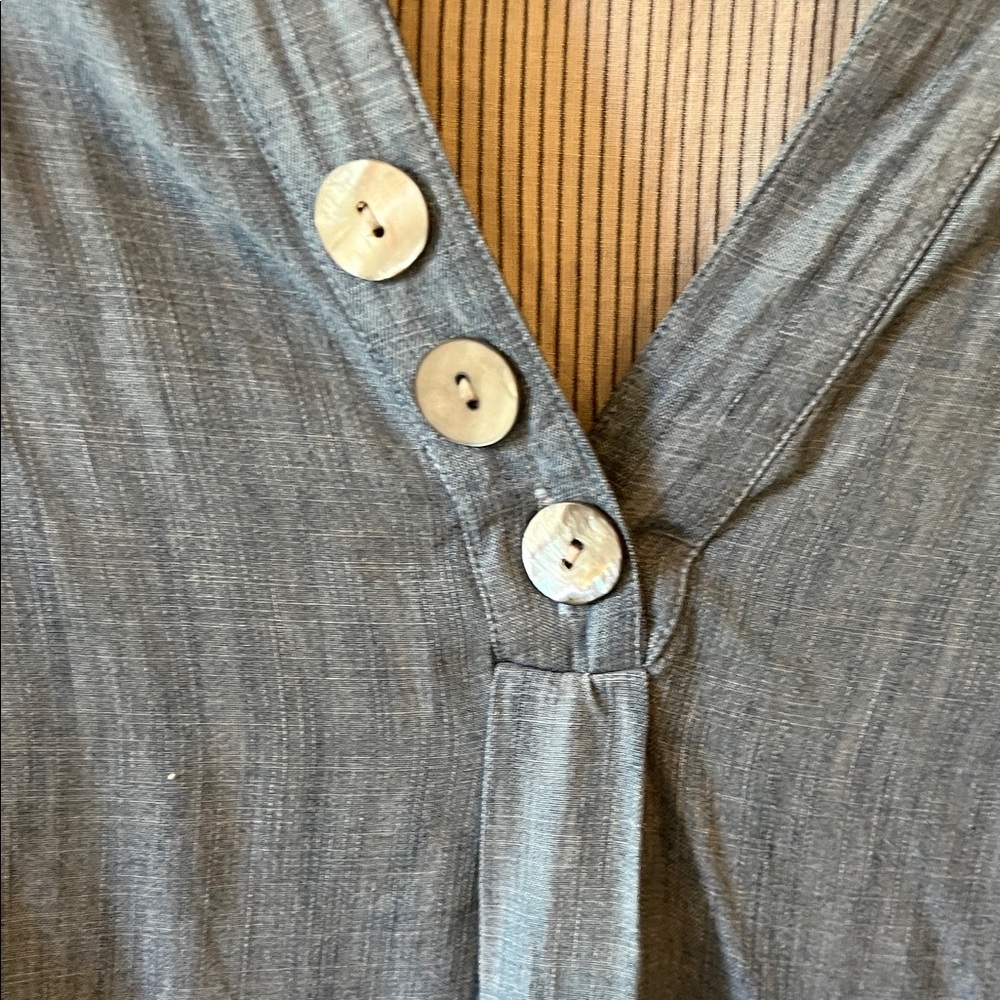 Soft Surroundings Chambray Blue Button-Accent Tun… - image 3